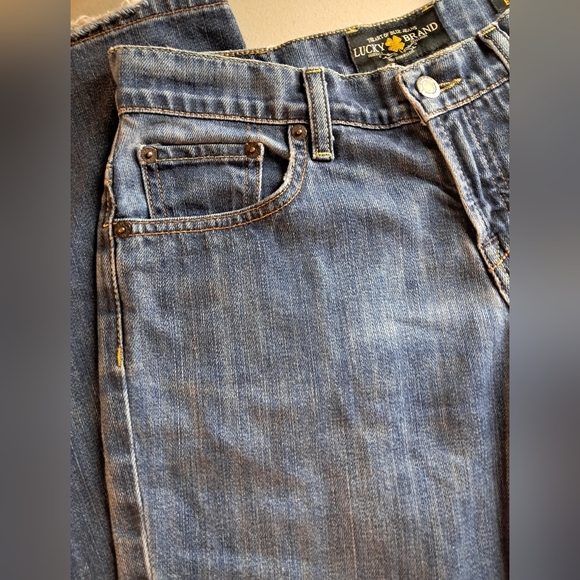 Lucky Brand Blue Jeans The Art Of The Blue Jean Size 6/28 - Picture 4 of 15